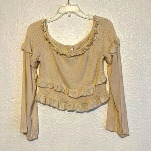 Xhileration cream, colored ruffle, crop top with long sleeves size extra large